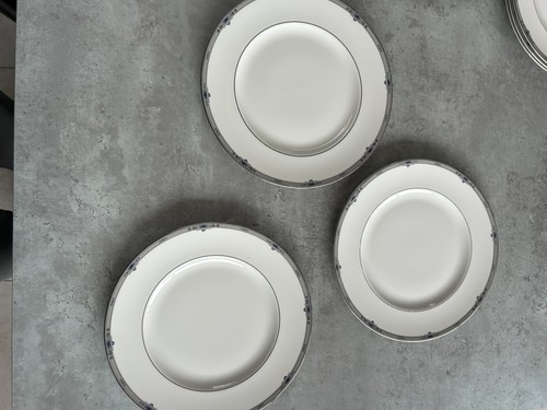 Wedgwood amherst bone - wedgwood,