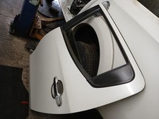 MITSUBISHI L200 REAR DOOR IN