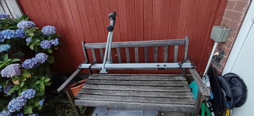 Roof mounted car bike carrier - car,