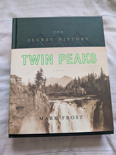 The secret history - history, twin