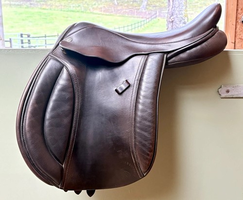 Native pony saddle - wh,