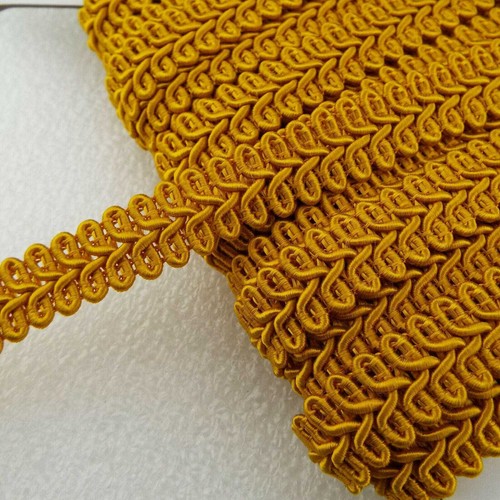 13mm scroll gimp braid - 13mm,