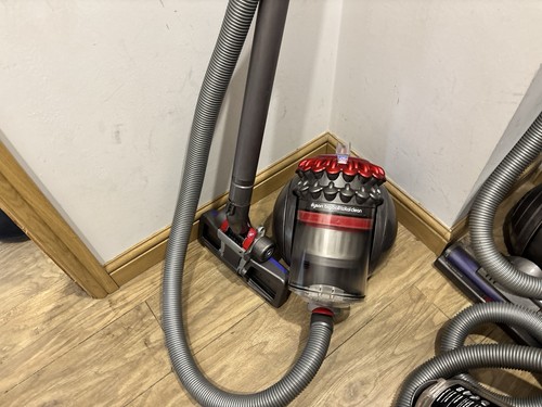 Dyson big ball total clean - dyson,