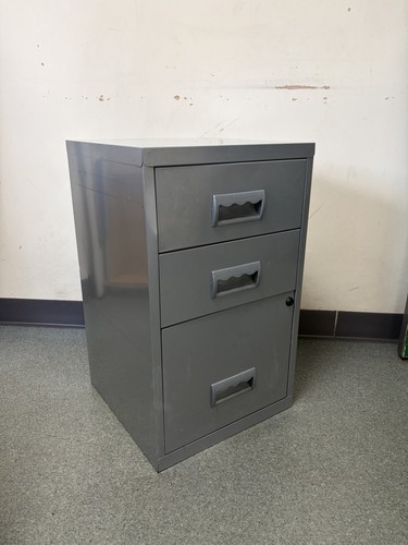 Metal filing cabinet drawer - metal, 3-drawer