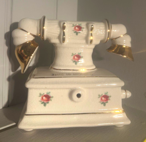 Vintage arthur wood ceramic - vintage,