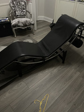 Chaise Lounge Comfortable Leather 