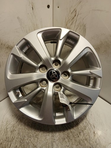 Toyota yaris cross alloy - toyota,