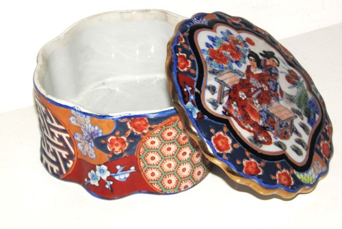 Chinese imari ceramic round - chinese,