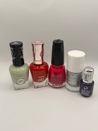 Set nail polishes - 5,