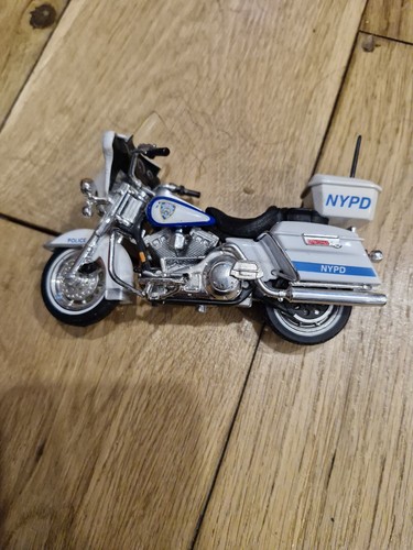 Maisto harley davidson - 1, 18