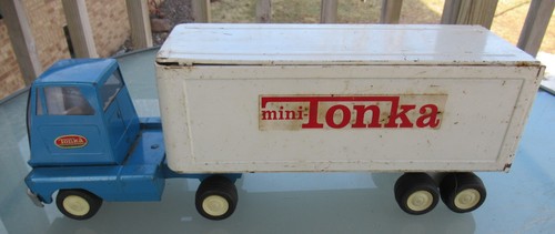 Blue tonka semi cab over - semi,