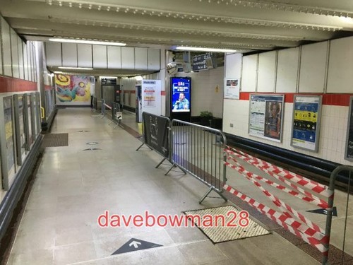 Photo basingstoke platform - ,