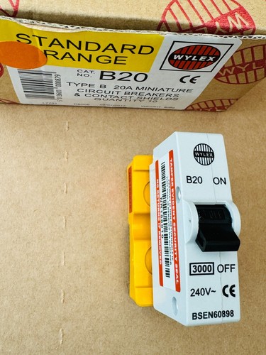 Wylex 20a type push plug - wylex, b