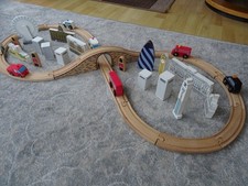 Wooden car/road set London City Edition