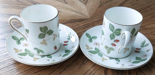 Wedgwood wild strawberry - wild,