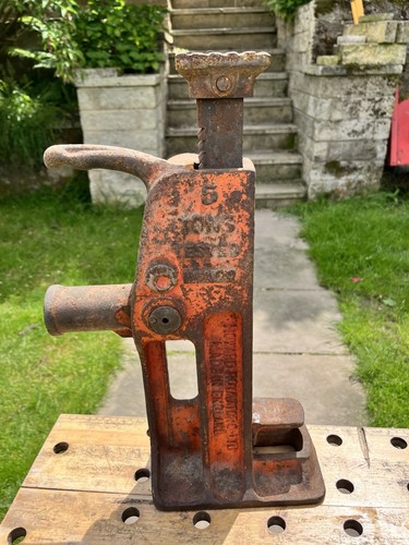 Ratchet toe jack ton - jack,, lift