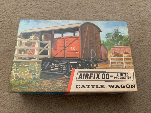 Airfix cattle wagon oo - no, r.5,