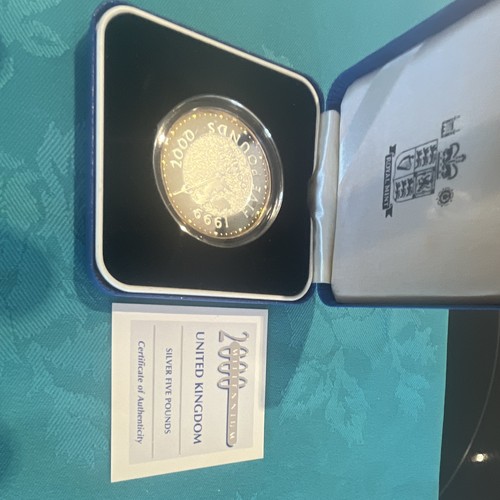 Royal mint 2000 - royal,