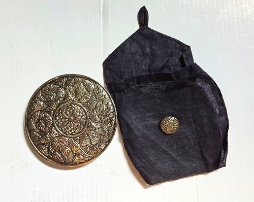 Vintage circle pocke - 3”,