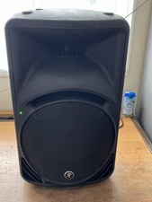 Mackie SRM450 V3 1000W Power Amplifier + Power Lead Excellent Working Condition