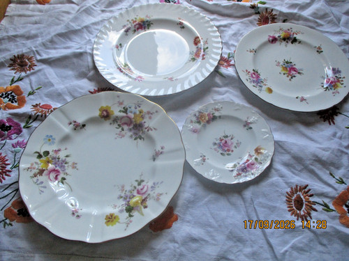 Job lot royal crown derby - job,