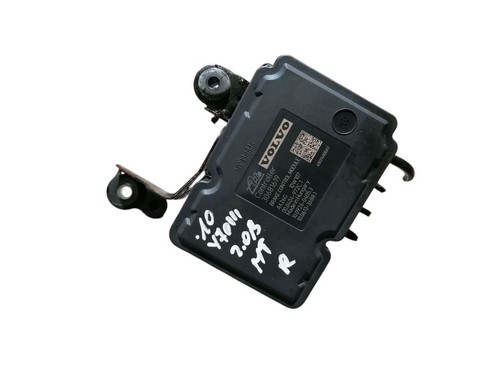 Volvo v70 2010 - 2010, pump