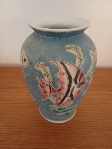 Lovely vtg blue ceramic - blue, vase