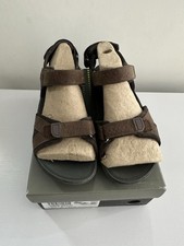 CLARKS WAVE BEAM BROWN LEATHER