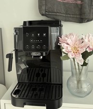 De'Longhi Magnifica Start Bean to Cup Coffee Machine (ECAM220.22.GB)