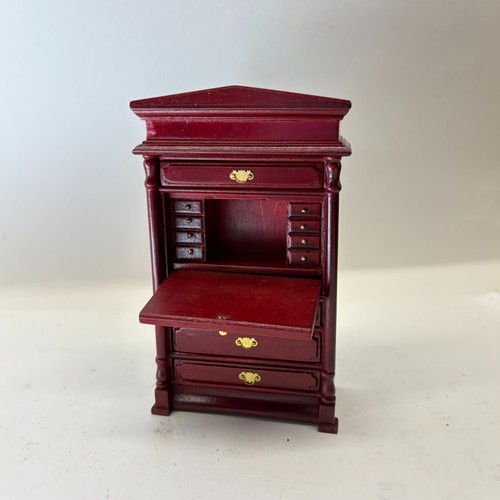 12th scale dolls house - dolls,