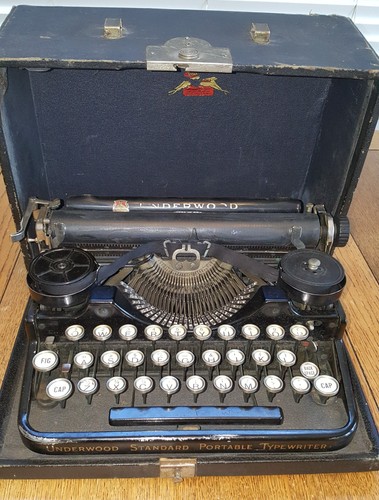 Vtg underwood std portable - underwood,