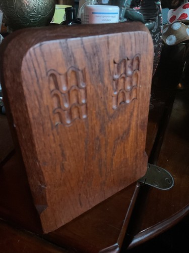 Arts and crafts oak - arts, carved