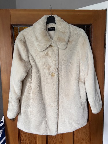 Autograph ecru faux - m&s, fur