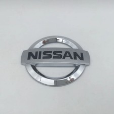 1x Nissan car Emblem front