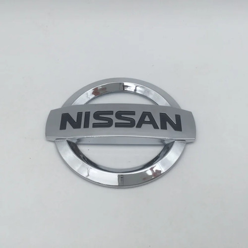Nissan car emblem - 1x,