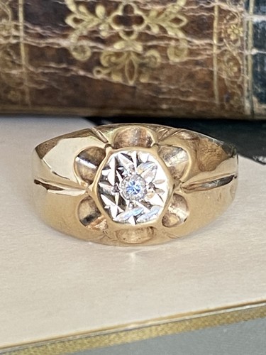 Gents 9ct gold - gold, diamond