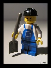 LEGO : Minifig ~ Man with blue