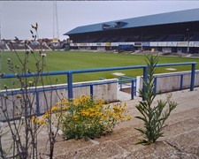 Portsmouth FC press photos Fratton Park , Jim Smith, George Best/Mandaric/Ball