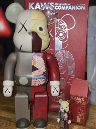 2008 kaws dissected companion - 2008,