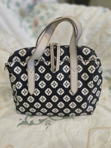 Fossil black white - fossil,