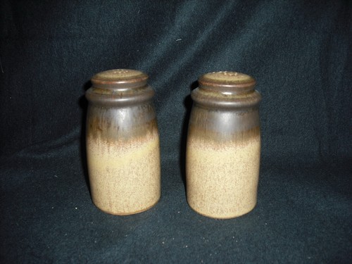 Denby romany shaker salt - shaker, &