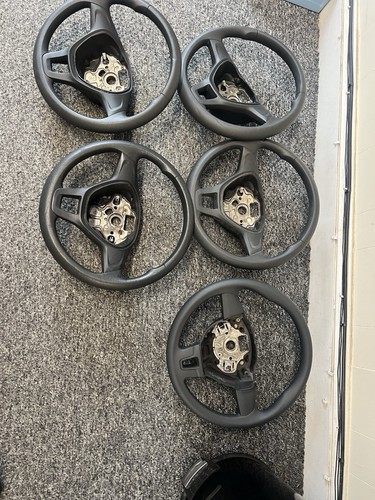 Volkswagen steering wheel - volkswagen,