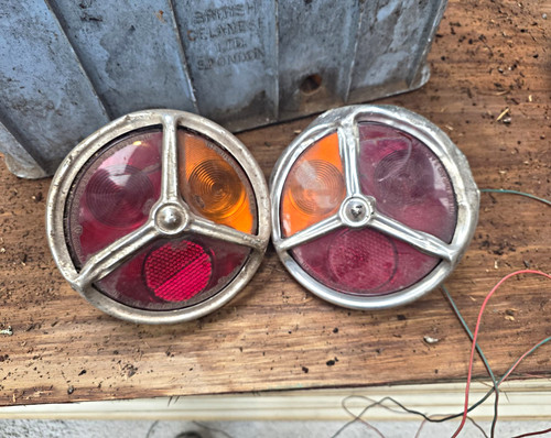 Pair ford cortina mk1 - ford, rear