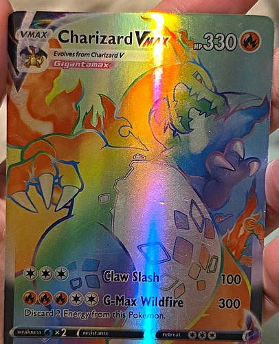 Pokémon charizard vmax - pokémon,