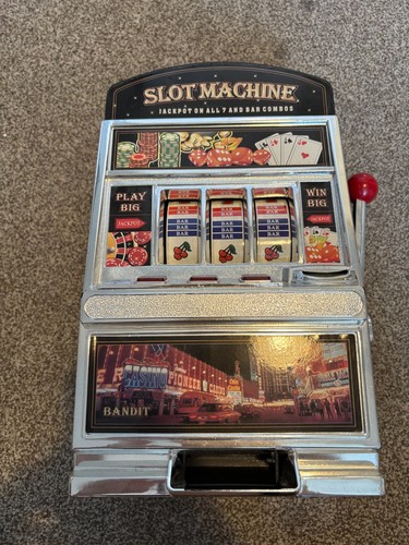 Novelty one armed bandit slot - bandit,
