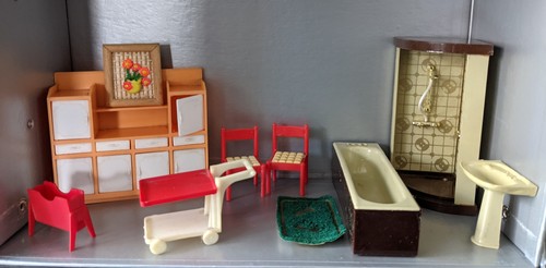 Vintage scale plastic - scale,
