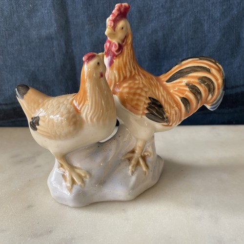 Vintage ceramic rooster hen - &,