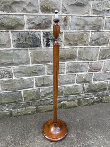 Antiques heals oak - heals, lamp