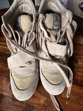 Ash Wedge Trainer (Bowie High