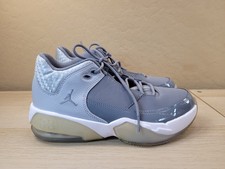 Air Jordan Max Aura 3 Wolf Grey Basketball Shoes Sneakers Youth Sz 6  DA8021-005